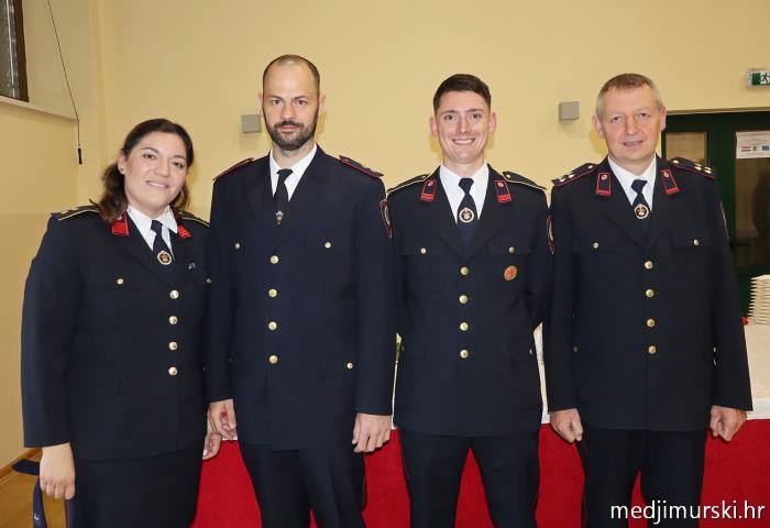 foto/Monografija-DVD-Sveta-Marija-2