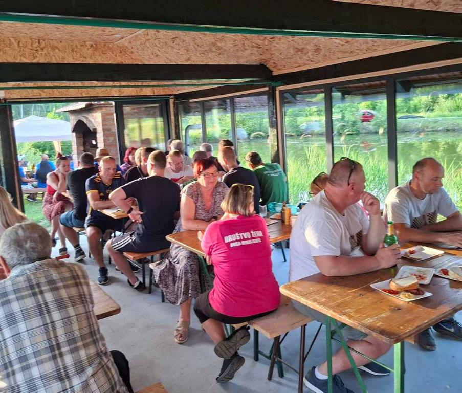 foto/SRD Drava pobjednik je natjecanja u ribolovu u Donjem Mihaljevcu (20)