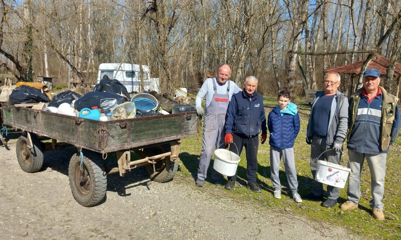 foto/Više od 100 volontera čistilo okoliš u Općini Sveta Marija (59)